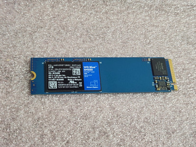 Western Digital WD Blue SN550 2TB NVMe SSD (WDS200T2B0C-00PXH0)