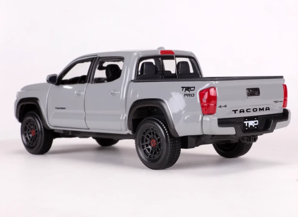 CR Maisto 1:27 Gris 2023 Tacoma TRD PRO Camioneta Modelo Diecast Metal Car Foto 3 de 3