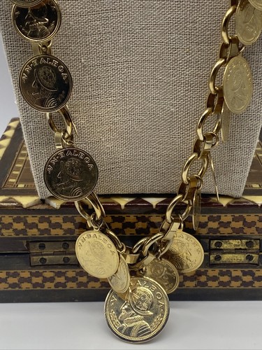 Necklace or Belt with 20 Gold-Colored 