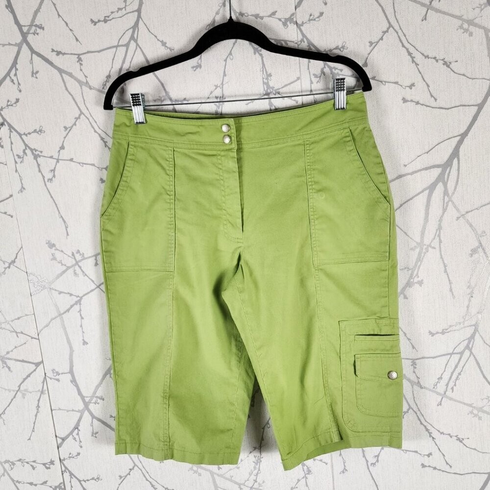 Coldwater Creek Green Cotton Blend Cargo Style Sh… - image 1