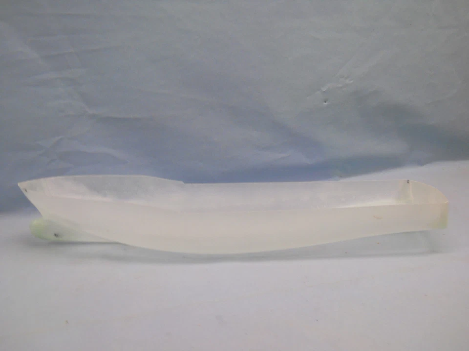  Gfk-Rumpf für Hadag Fähre 2000 in 1:50 (Bügeleisen) - Bild 2 von 3