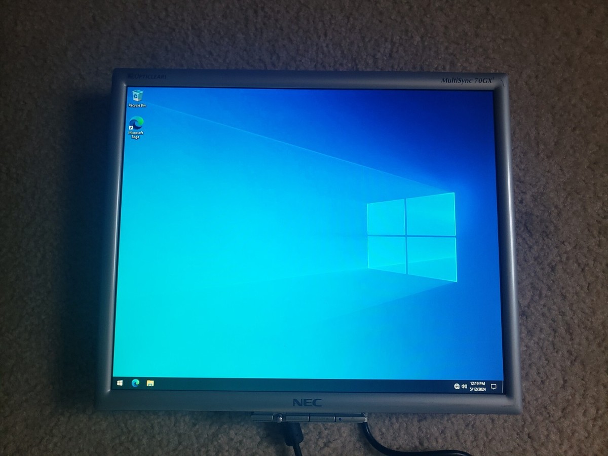 NEC MultiSync 70GX2 L175GG 70GX2-BK-R OptiClear 17