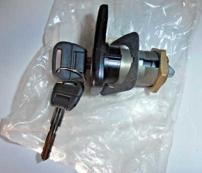 Genuine Valeo Austin Rover Maestro 83-94 Tailgate Lock + Two Keys 252909 OE NEW.