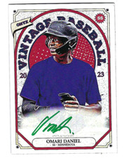 OMARI DANIEL 2023 ONYX VINTAGE BASEBALL ON CARD AUTO GREEN INK /50