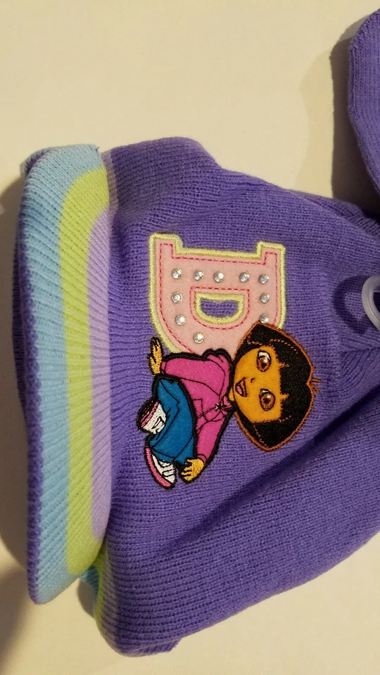 Conjunto de guantes gorro púrpura y rosa Nickelodeon Dora la Exploradora para niñas pequeñas Foto 4 de 4