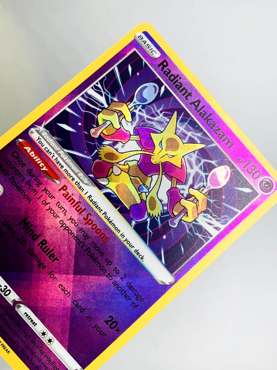 Radiant Alakazam 059/195 NM/M Silver Tempest Pokemon Card