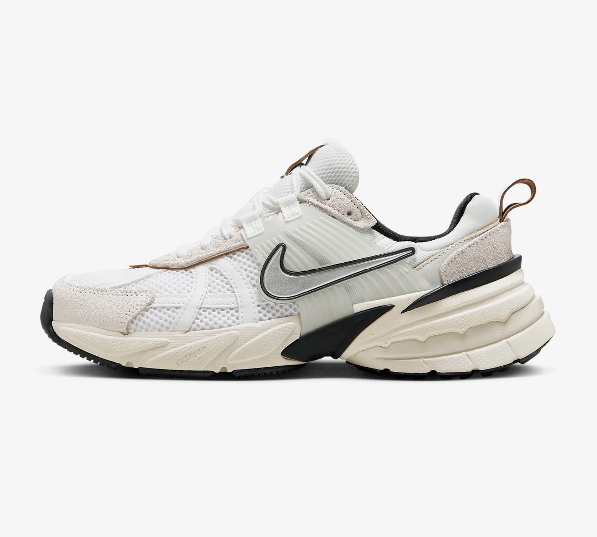 靴 NIKE V2K RUN 6.5 23.5 NEW Nike V2K Run 'Summit White/Light Orewood' | Women Sizes