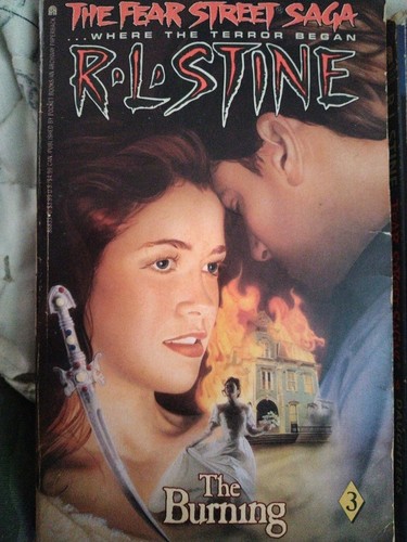 Vintage Fear Street Sagas #3,6 Daughters of Silence & The Burning R.L. Stine - Imagen 2 de 9