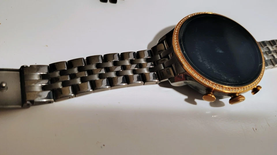 Reloj inteligente Fossil Gen 6 Foto 4 de 4