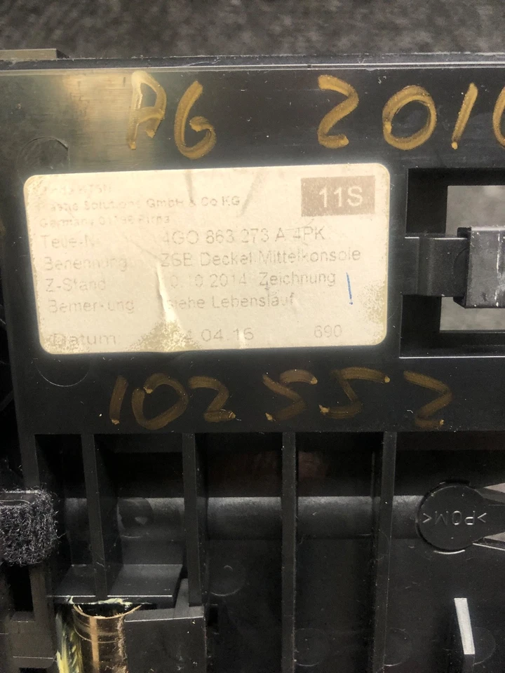 AUDI A6 2012-2017 CONSOLA CENTRAL DELANTERA CUBO DE ALMACENAMIENTO CENICERO CUBIERTA EMBELLECEDOR 4G0863273A Foto 4 de 4