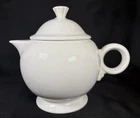 Fiestaware White Teapot & Lid Tom & Jerry Ring Handle 5 Cup 7" H & 9" Diameter