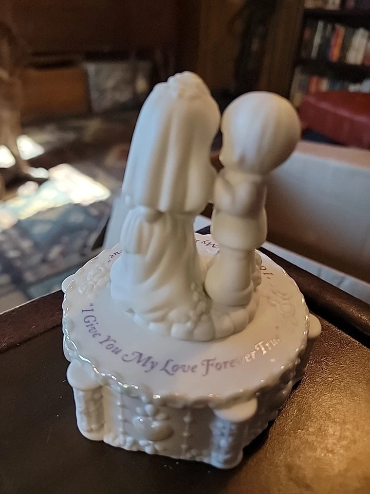 Topper de pastel de boda Precious Moments Foto 3 de 4