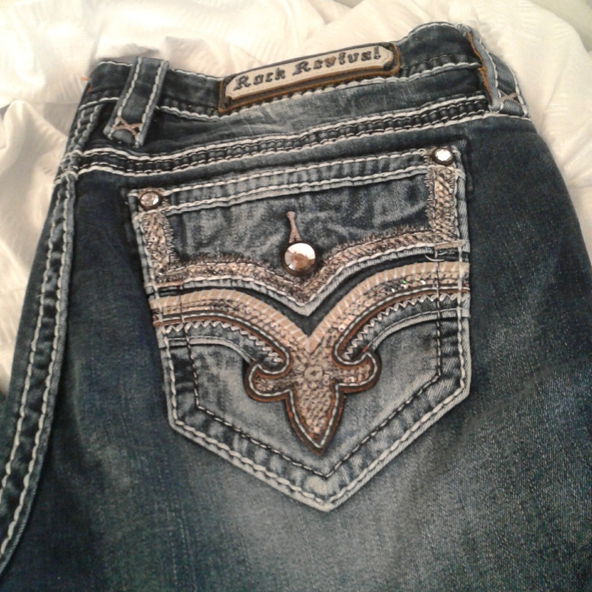 ROCK REVIVAL Womens 32 slight distress low rise boot