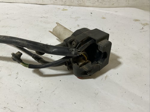 1982 Honda CB 900F Throttle Assemble- Cables- Damaged - Picture 5 of 8