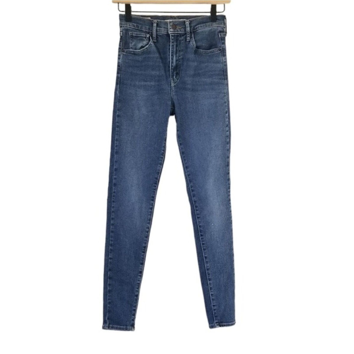 Levis Jean Pent Levis Jeans Pent Top - Main Image