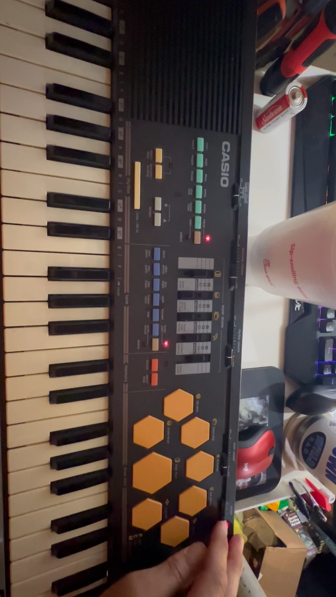 Casio Casiotone MT-520 Synthesizer Electronic Keyboard-Japan-Works