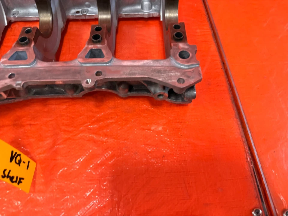 10-15 INFINITI G37 - ALUMINIO - CIGÜEÑAL FAJA CÁRTER ACEITE - OEM #VQ Foto 2 de 4