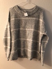 NEW WOMANS H.M. PULLOVER GRAY SWEATER SIZE M