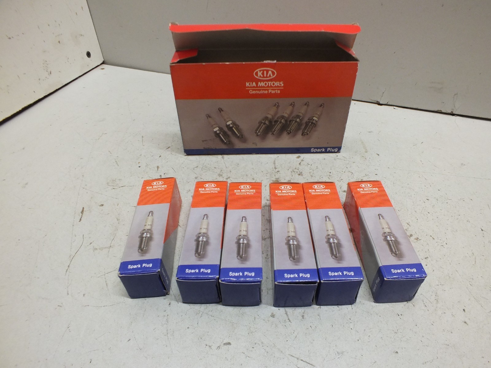 NEW OEM 01-06 KIA OPTIMA SEDONA SORENTO 6PCS SPARK PLUGS 27410 37100 #1960