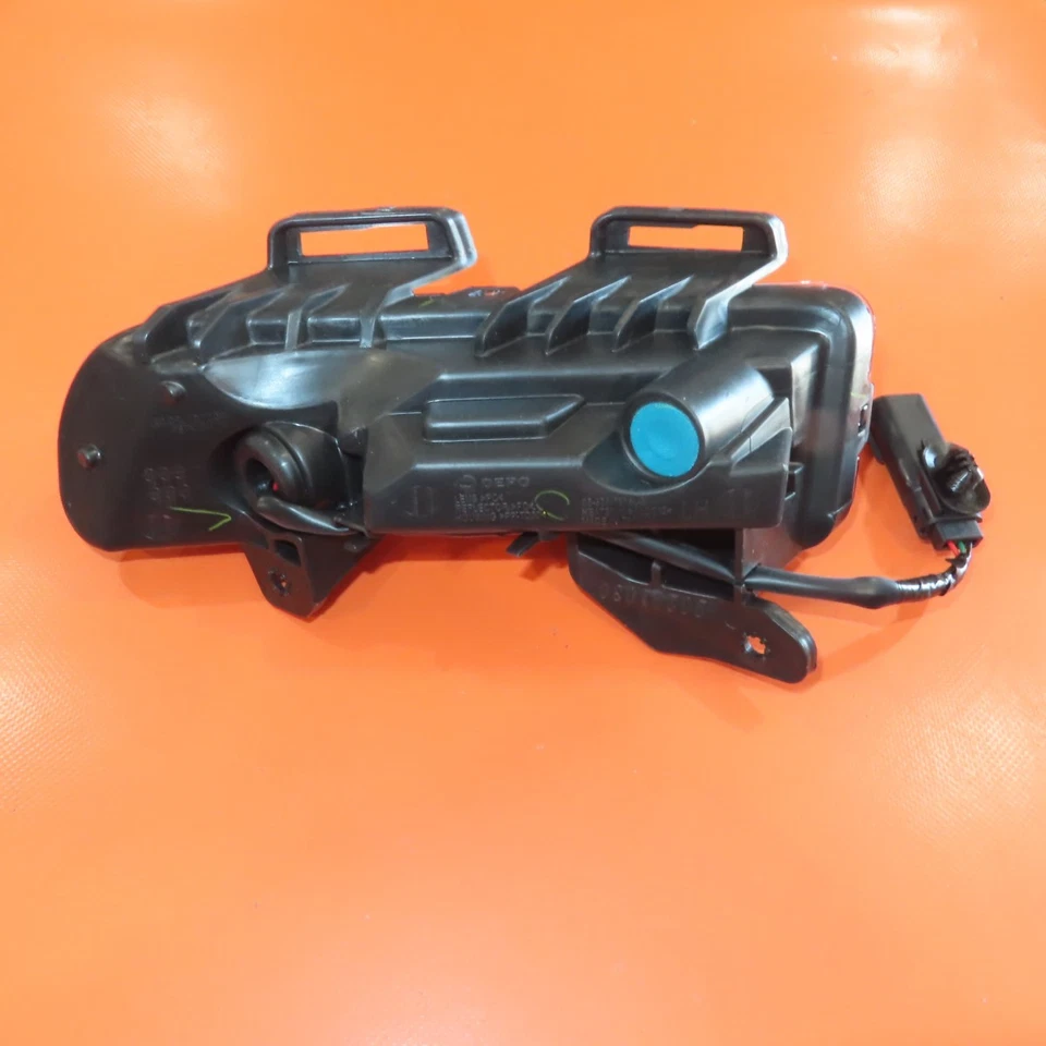 FARO ANTINIEBLA DERECHO CHEVY CRUZE DIURNO 2015 2016 3351616LAC RECAMBIO Foto 4 de 4