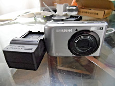 SAMSUNG SL502 COMPACT WORKING DIGITAL CAMERA BUNDLE 12.2 MEGAPIXELS 5X ZOOM
