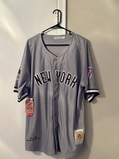 Derek Jeter Rookie Cards Checklist and Memorabilia Buying Guide 70