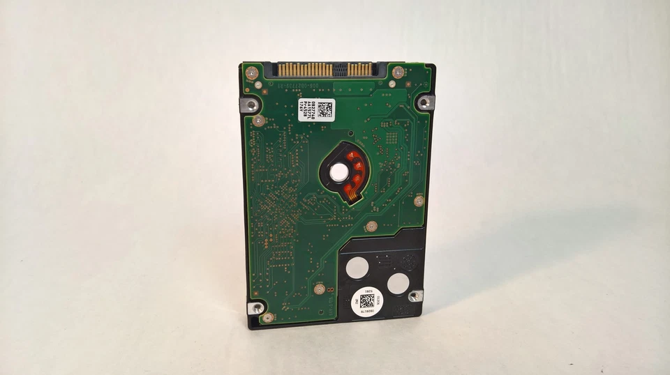 Lot of 2 HGST HP HUC721010ASS600 1 TB SAS 2 2.5 in Enterprise Hard Drive - Image 2 of 3