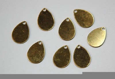 1 Hole Raw Brass Flat Teardrop Charms Drops (8) mtl202D