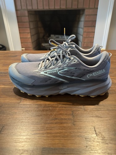 Brooks Cascadia 19 Men’s Trail Running NEW size 13 Color Alloy/grey