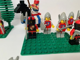 Lego 383 - 2 Knight's Tournament + 6003 + 677 Castle Figures Vintage Knights