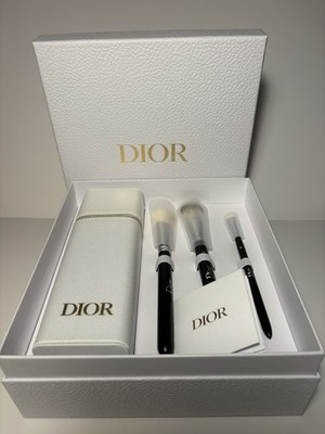 Dior Backstage 3pc Makeup Brush Set with White Zipper Case 