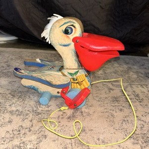 Vintage Fisher Price Pelican Big Bill Pull Toy 1961 Clicks And Quacks Walks