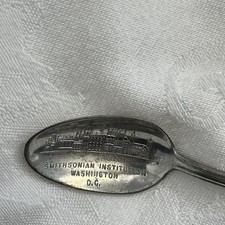 Smithsonian Institution - Vintage Souvenir Spoon Collectible STIEFF Pewter