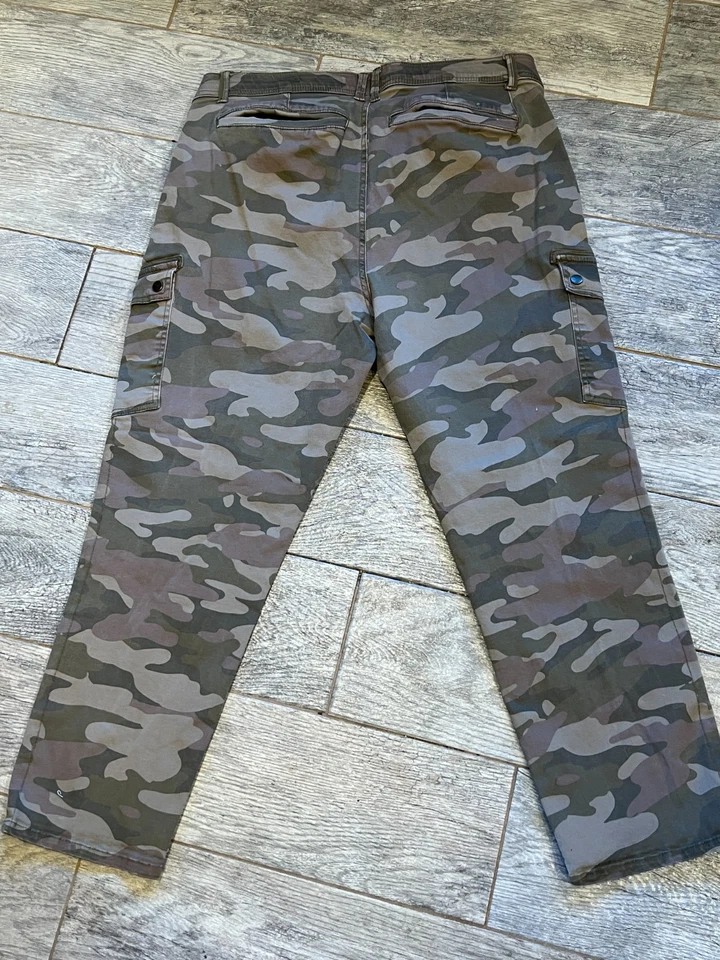 Pantalones cargo Democracy AB Solution talla 14 pantalones camuflados bolsillos mujer grunge Foto 2 de 4