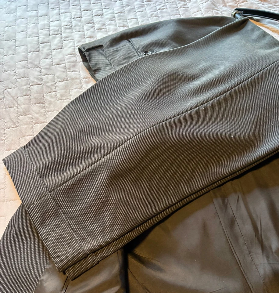 Traje hombre carbón Armani Collezioni talla 36 (30w) gran forma Foto 4 de 4