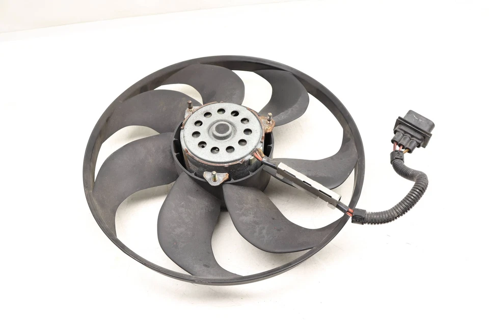 AUDI TT QUATTRO 2003-2006 - Ventilador de refrigeración eléctrico 1J0959455S Foto 2 de 4