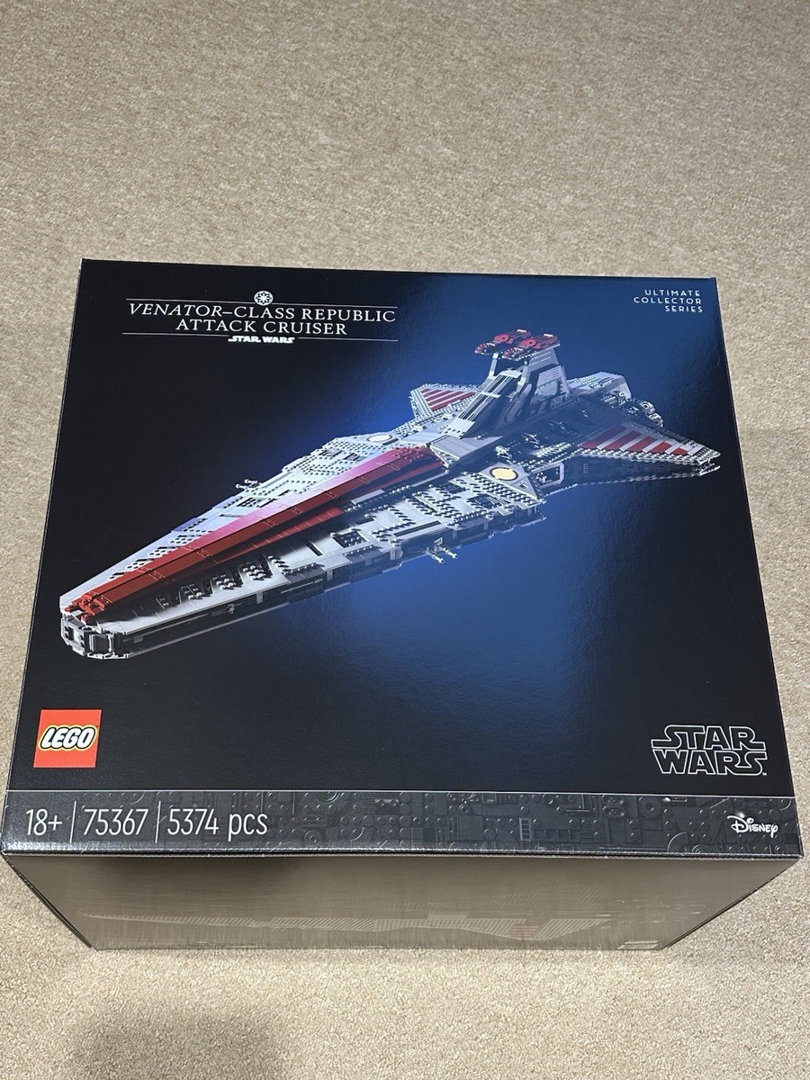 Ultimate Collector Series Lego Venator Class Star Destroyer LEGO Star Wars  UCS Venator-Class Republic Attack Cruiser 75367