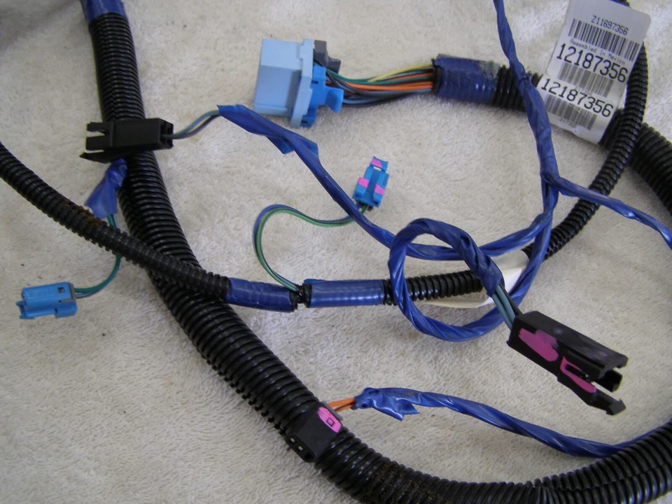 Arnés de cables de estante para tablero trasero Buick Park Avenue 1998 fabricante de equipos originales 12187356 Foto 4 de 4