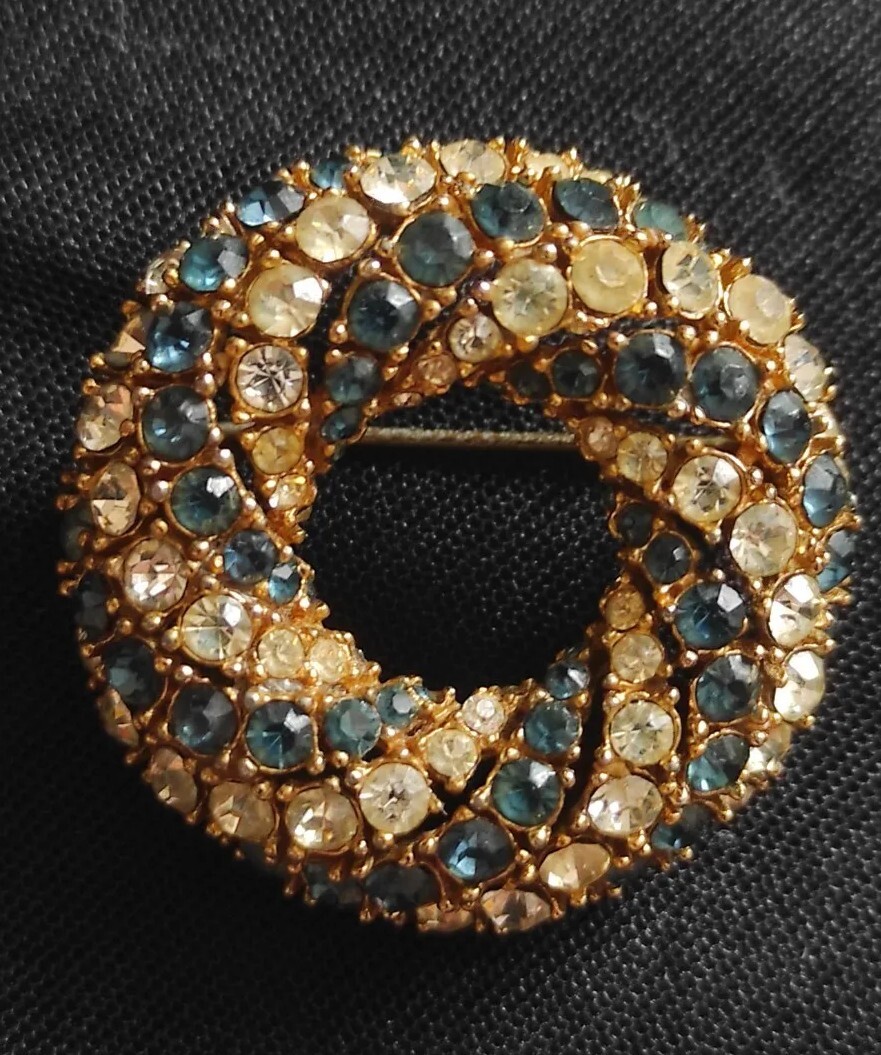 Broche Vintage Ciner à Strass Signée - Bijou Ancien En Métal