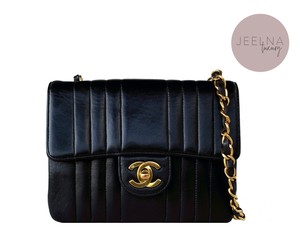 chanel vertical bag