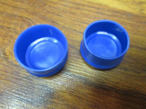 NOS ORIGINAL CINELLI LOGO ROAD RIKE HANDLEBAR WRAP TAPE END CAP SET - BLUE (2) - Picture 2 of 2