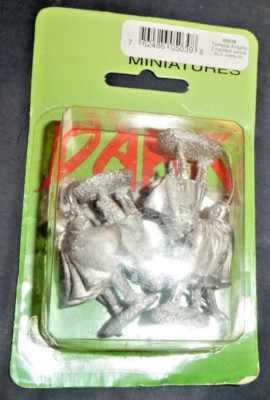 4 Reaper Dark Heaven Legends 05039 TEMPLAR KNIGHTs W/GREATSWORD, HUMAN PALADINs