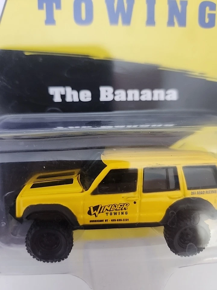 JOHNNY LIGHTNING THE BANANA JEEP CHEROKEE XJ WINDER TOWING MATT Offroad Recovery - Image 2 of 3