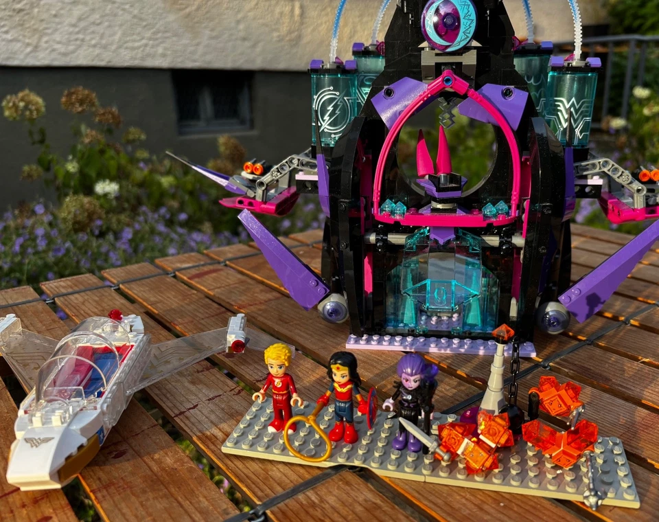 Lego DC Super Hero Girls 41239: Eclipso Dark Place (Wonder Woman, The Flash) - Bild 4 von 4