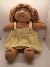 Vintage Cabbage Patch Doll 1982  White Ligth Brown Hair Green Eyes