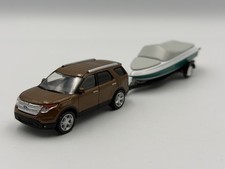 Greenlight Hitch & Tow 2013 Ford Explorer w/ Boat and Trailer, 1:64