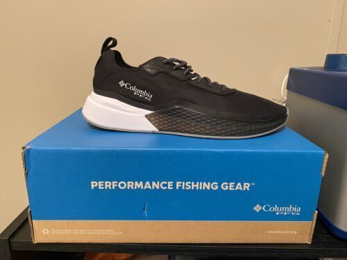 Man size 9.5 Columbia G performance fishing gear tan shoes PFG