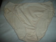 BALI LUXE Ladies Hi-Cut French Cut Brief Panty Size 9/ 2XL Beige/Nude Color NWOT