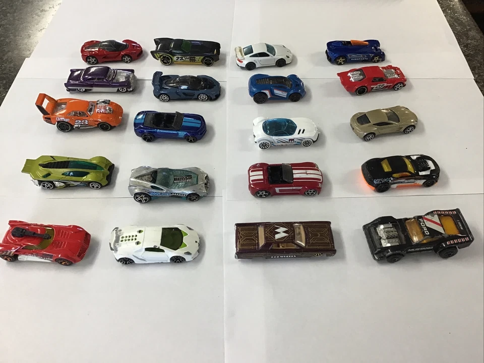 Vintage Matchbox Cars - Lot of 20 #111 - Image 2 of 4