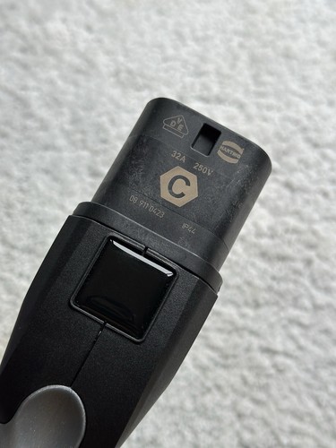 Genuine BMW Mini EV PHEV Type 2 Charging Cable WARRANTY i3 i8 i4 i5 iX 330e 530e - Picture 4 of 7